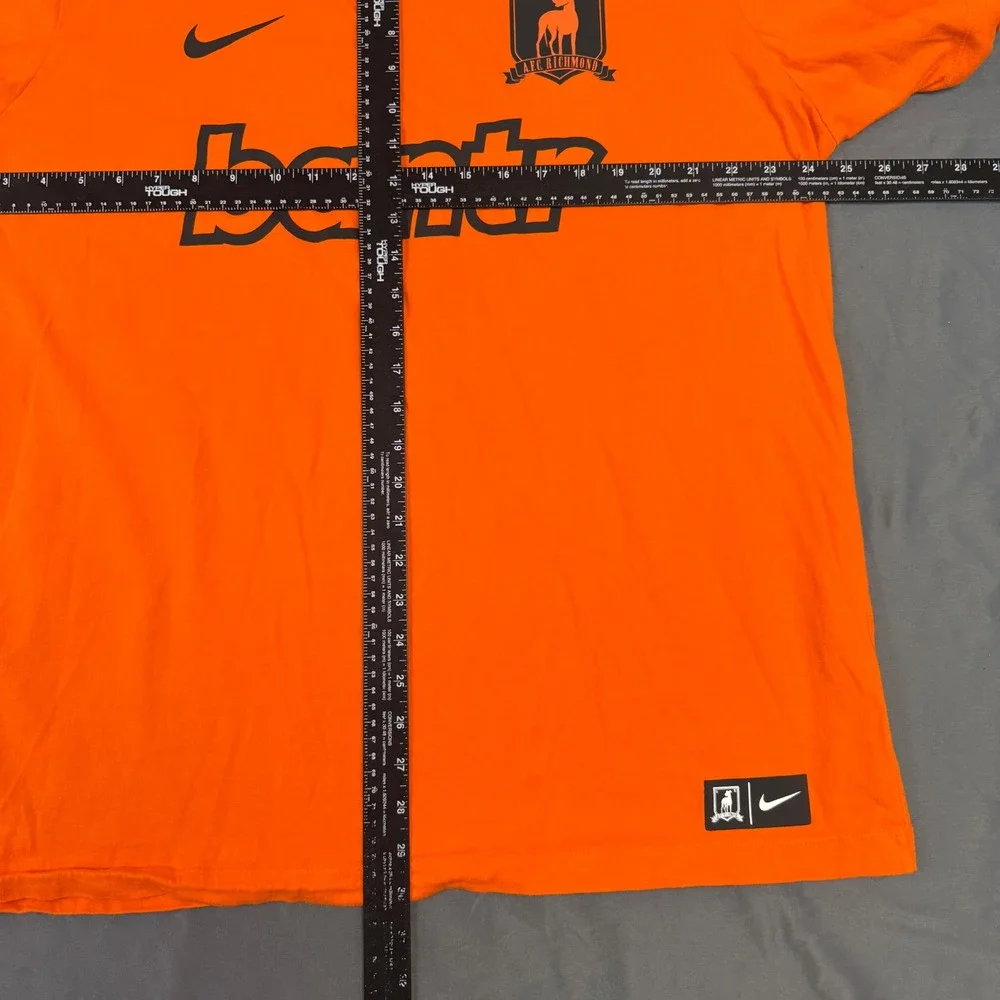 Nike Ted Lasso AFC Richmond Bantr Graphic T-Shirt Mens XXL Orange 363277-81J